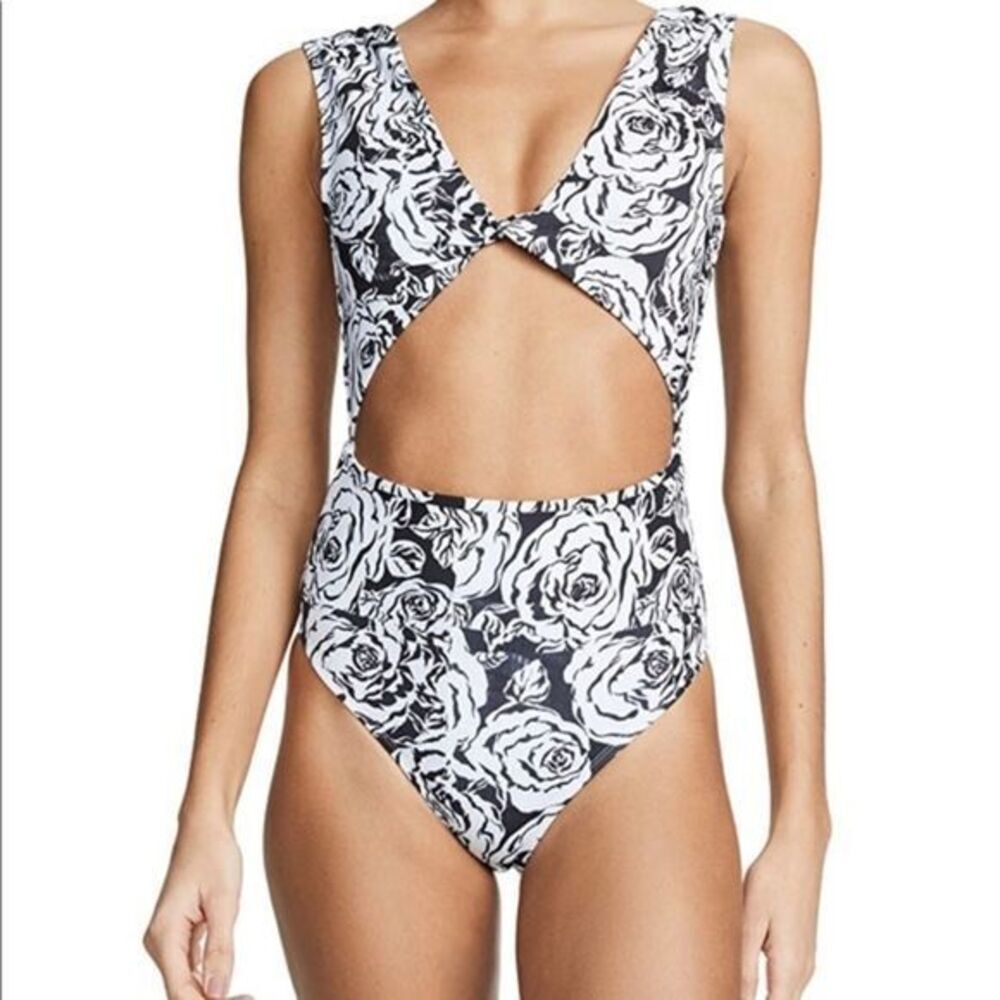 Beth Richards Twist 1 Piece White Rose Swim Beach Fun Cutout Spring Break
